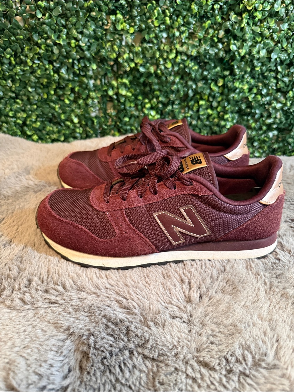 New Balance 311’s women’s size 8.5
